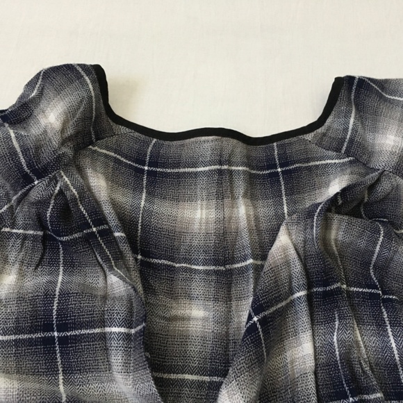 CLEARANCE! NWT BCBGeneration Plaid Hi-Low Short Sleeve Top Size XS Black White - Picture 10 of 10